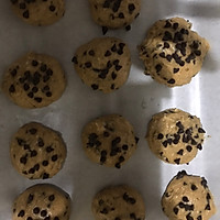 chocolate chips cookies巧克力碎饼干的做法图解7