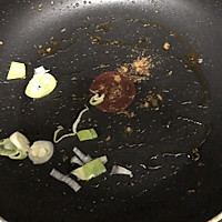 干煸茧蛹的做法图解7