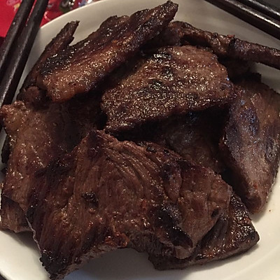 大块牛肉