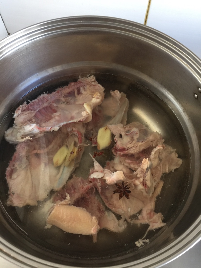 鸡汤豆腐串的做法图解1