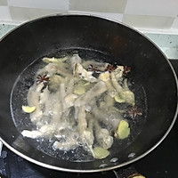 酸辣鸡脚的做法图解2