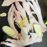 好吃到停不下来的鸡爪的做法图解2