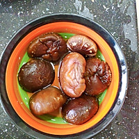 新手进阶～营养又健康&食指大动的腐竹双菇烩虾仁的做法图解4