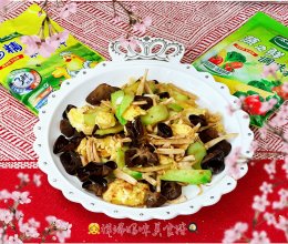 #轻食季怎么吃#运动+营养 太太乐记录春天的味道 素炒苜蓿的做法