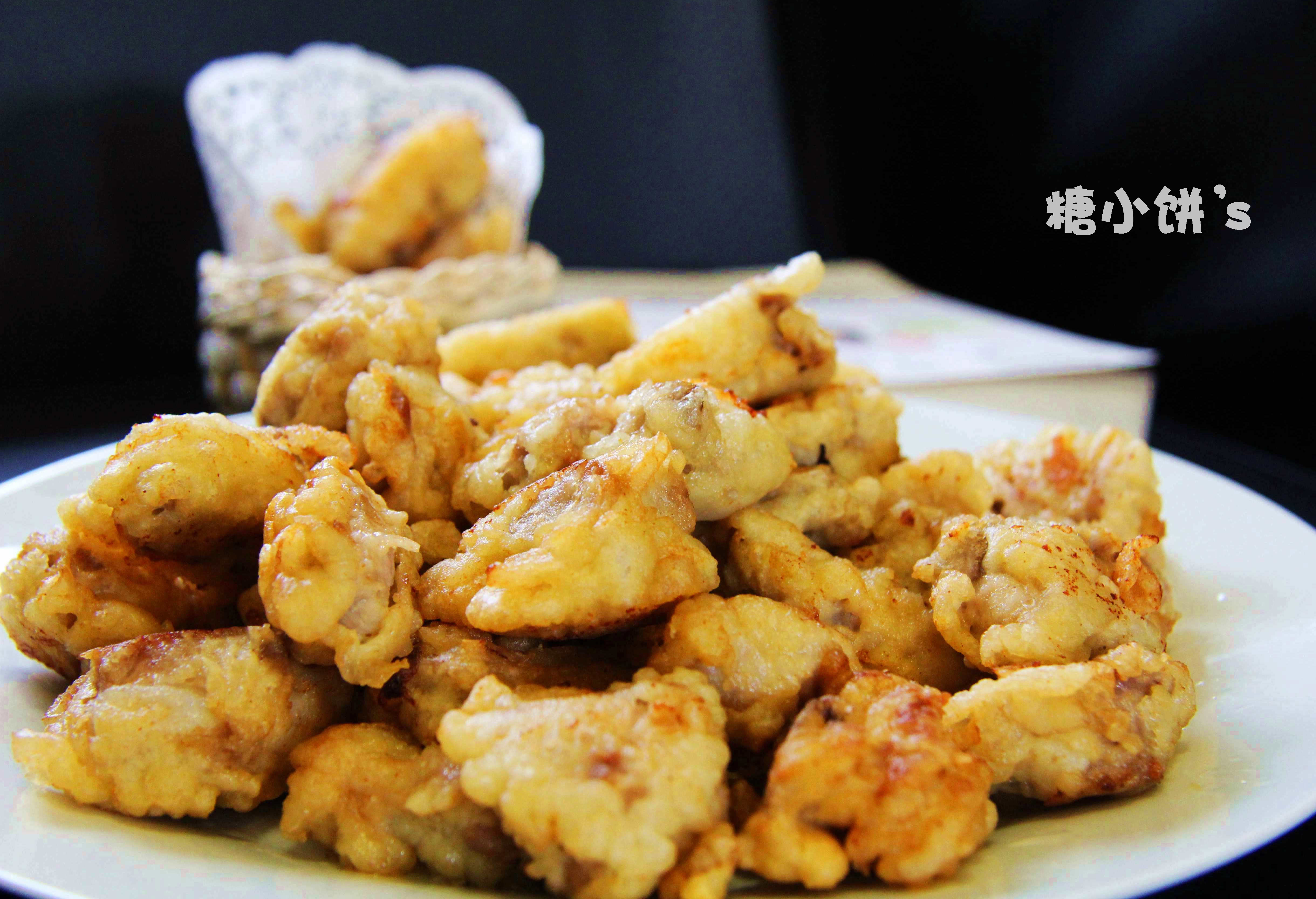 Fried ribs with garlic