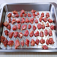 烧烤风味牙签肉的做法图解7