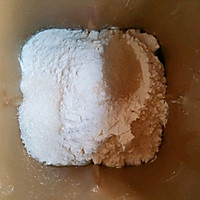 肉松面包卷的做法图解1