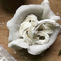 黄桃夹馅雪媚娘的做法图解3