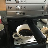 奶油咖啡的做法图解1