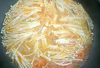 番茄金针菇瘦肉汤的做法
