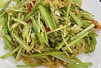 毛芹土豆丝（叁叁版）的做法