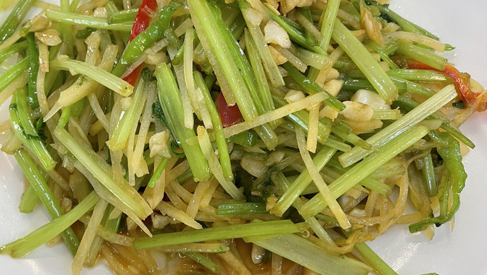 毛芹土豆丝（叁叁版）