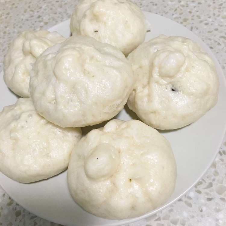 芝麻花生包的做法