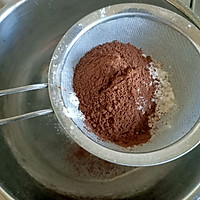 古早味巧克力蛋糕#吐司盒版的做法图解2