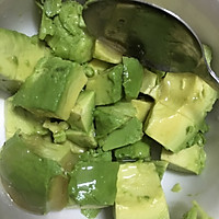 牛油果最简单的做法的做法图解2