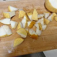 罗汉果炖雪梨～止咳化痰首选～的做法图解1