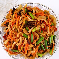 鱼香肉丝的做法图解1