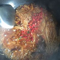 麻辣金针菇的做法图解6