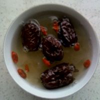 银洱红枣构杞汤的做法图解2