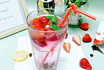 #轻饮蔓生活#蔓越莓水果气泡冰饮的做法