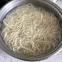麻辣鸡丝凉面的做法图解5