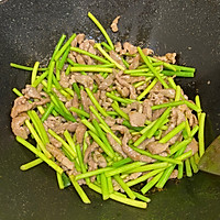 #灿烂的花园 寻味外婆乡#蒜苔炒肉丝的做法图解3