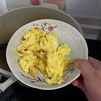 #食在幸福年 总有新花样#韭菜炒鸡蛋的做法图解5