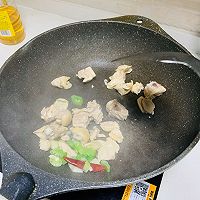 大鸡腿这么炒，下饭的做法图解5