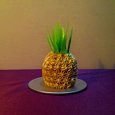 小菠萝裱花蛋糕