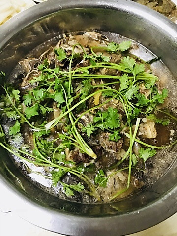 羊蝎子火锅的做法