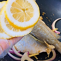 #全电厨王料理挑战赛热力开战！#梅香柠檬鱼的做法图解10