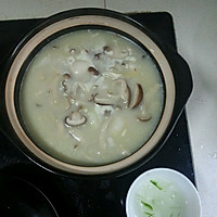 菌菇芦荟百合汤的做法图解4