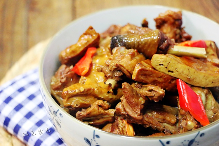 红烧鸡与豆干的做法图解5