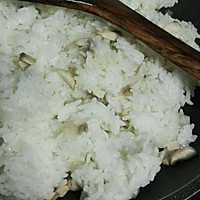 手把手教你做焗饭☞☞鲜虾培根焗饭的做法图解7