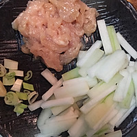 冬瓜小炒肉的做法图解1