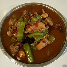 莴笋烧鸡肉