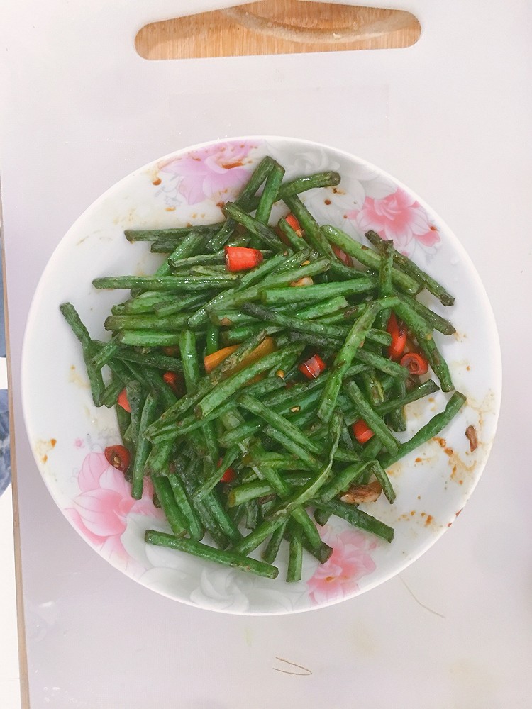 豇豆角炒辣椒的做法