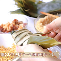 #浓情端午 粽粽有赏#猪肉咸蛋黄裹粽的做法图解16