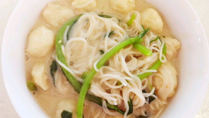 牛奶鱼丸面