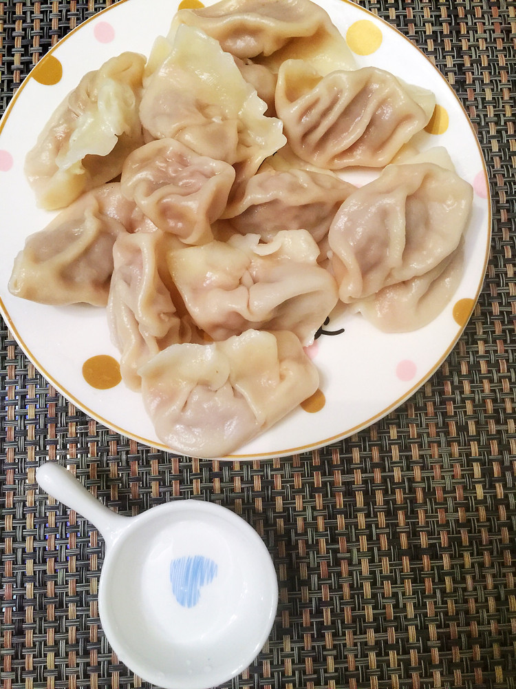 牛肉洋葱水饺的做法