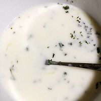 风味小吃：蜂蜜酪梨盅～的做法图解2