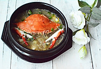 梭子蟹粉丝煲：鲜掉眉毛的海鲜粉条砂锅的做法