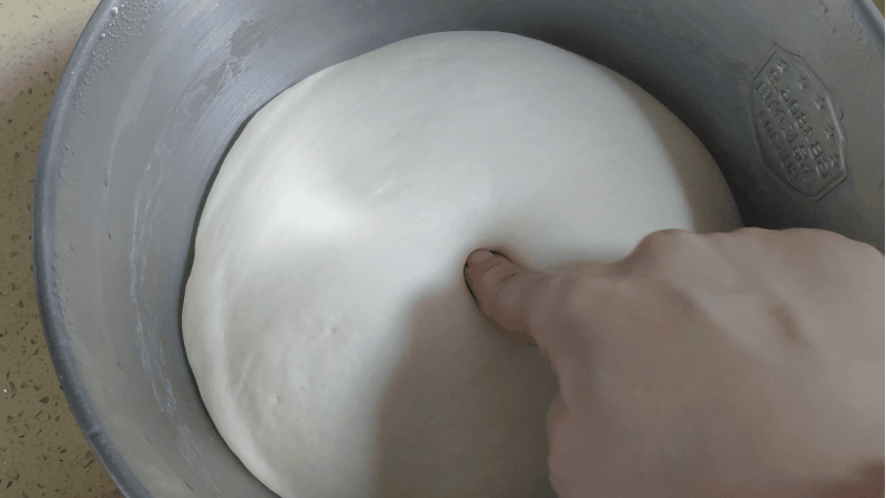 #冬季滋补花样吃法#口感扎实香甜的坚果大列巴的做法图解9