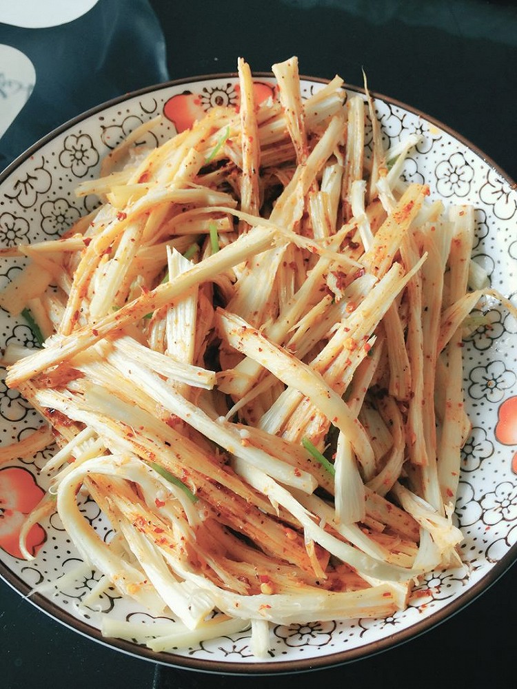 麻辣牛板筋的做法