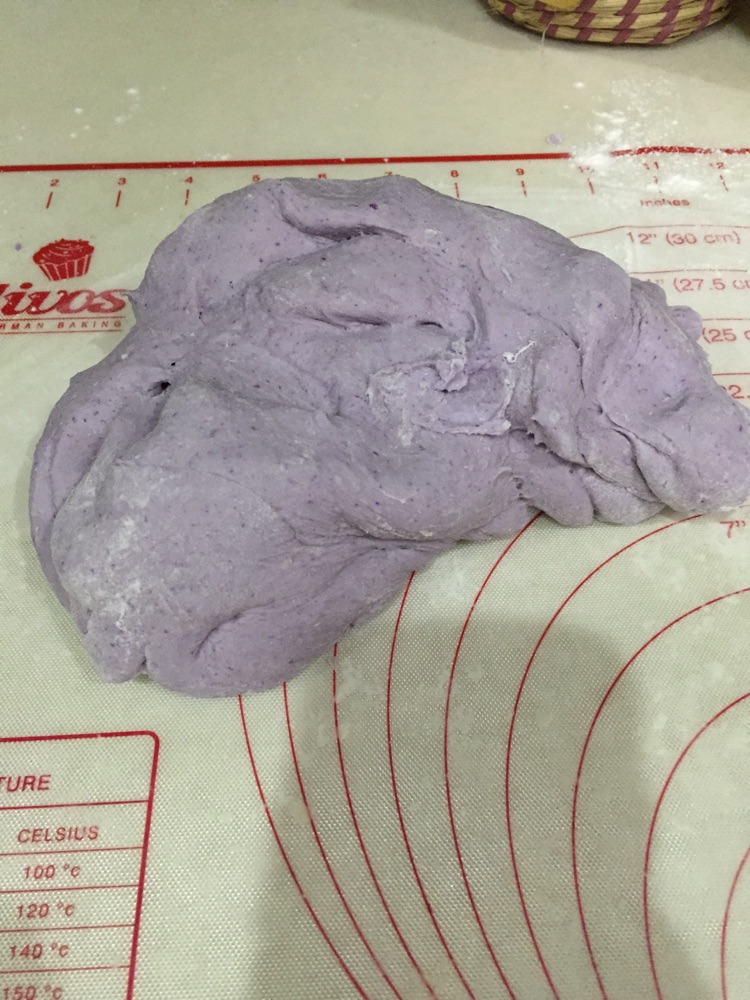 鲜虾木耳香菇馅儿饺子的做法图解3