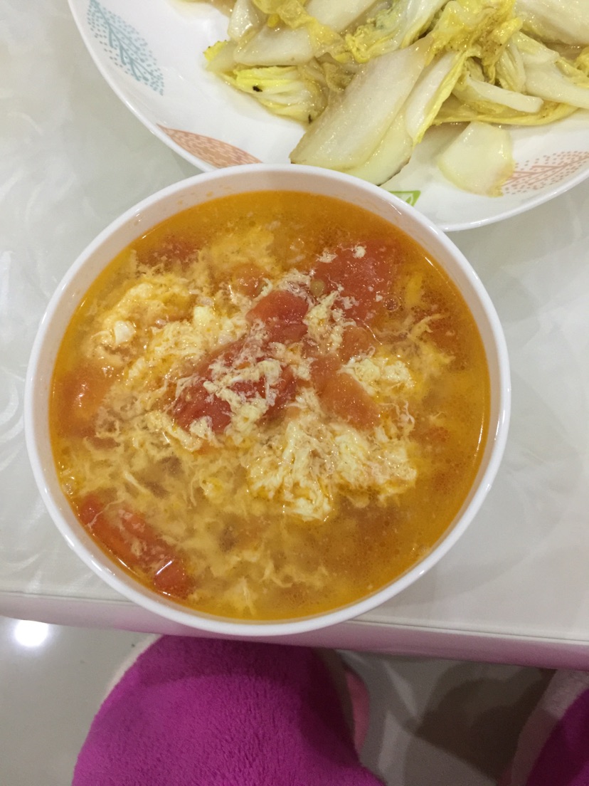 西红柿鸡蛋汤的做法图解1