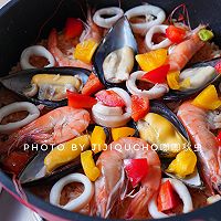 西班牙海鲜烩饭的做法图解8