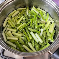 芦笋炒虾仁的做法图解7
