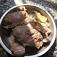 木耳山楂薏米煲猪腱肉的做法图解8