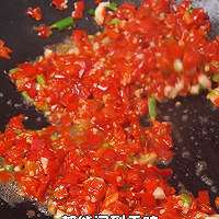 剁椒海蛎的做法图解3